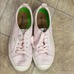 Cariuma Pink Sneakers